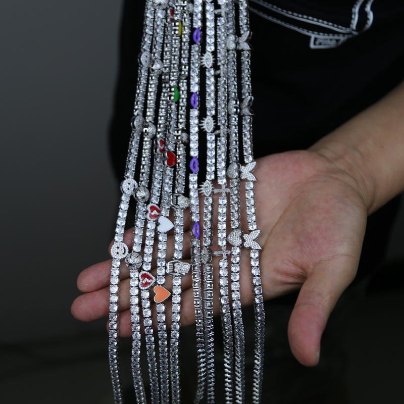 Iced Out Bg 5mm Cubic Zirconia Tennis Chain Necklace with Colorful Enamel Heart Lip Charm for Men and Women