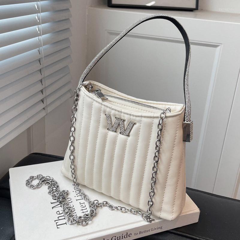 Evening Bags Elegant Simply Women's Armpit Bag Ins Wild Small Bucket Casual 2022 Fashion Handbags Trend Travel Crossbody Shoulder, Black
Evening Bags Elegant Simply Women's Armpit Bag Ins Wild Small Bucket Casual 2022 Fashion Handbags Trend Travel Crossbody Shoulder, Black