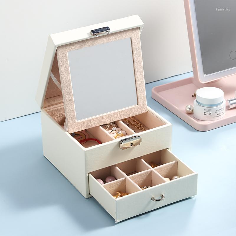 Jewelry Pouches White PU Leather Box Organizer Multi Section Classic Holder With Modern Drawer Lock Large Mirror For Women Teens Girls
Jewelry Pouches White PU Leather Box Organizer Multi Section Classic Holder With Modern Drawer Lock Large Mirror For Women Teens Girls