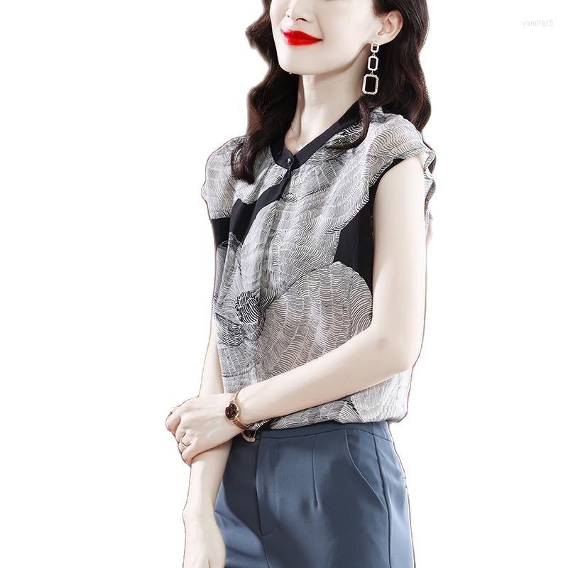Women' Blouses Women Spring Summer Style Chiffon Tops Lady Casual Short Sleeve O-Neck Printed Blusas DF4097, Gray
Women' Blouses Women Spring Summer Style Chiffon Tops Lady Casual Short Sleeve O-Neck Printed Blusas DF4097, Gray
