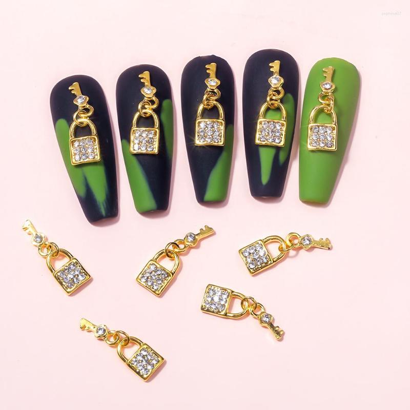 Nail Art Decorations 10 Pcs Supplies Alloy Lock Metal Key Rhinestone 3D Charm Luxury Glitter Diamond Crystal DIY Decoration Accessories
Nail Art Decorations 10 Pcs Supplies Alloy Lock Metal Key Rhinestone 3D Charm Luxury Glitter Diamond Crystal DIY Decoration Accessories