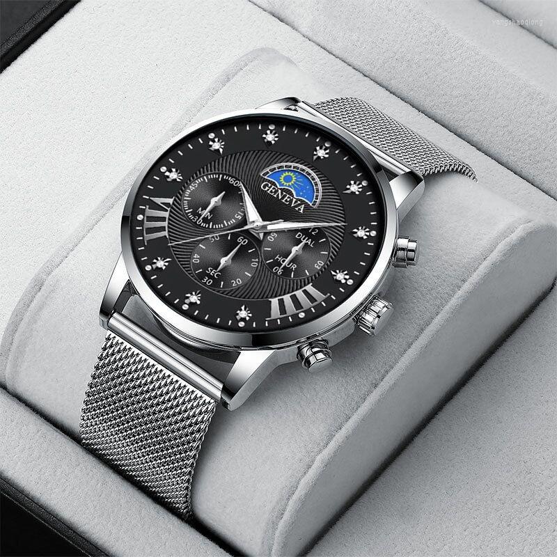 Wristwatches 2022 Fashion Business Three Eyes Rhinestone Calendar Roman Scale Round Mesh Strap Dial Men's Quartz Watch Montre Homme, Gold2
Wristwatches 2022 Fashion Business Three Eyes Rhinestone Calendar Roman Scale Round Mesh Strap Dial Men's Quartz Watch Montre Homme, Gold2