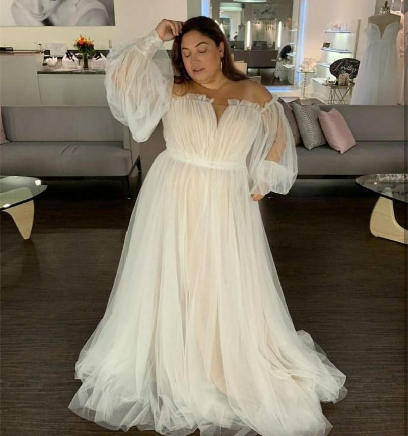 Wedding Dress Plus Size Puff Long Sleeve Light Champage Floor Length Tulle Bridal Gowns Big Off Shoulder Women Brides, Gold
Wedding Dress Plus Size Puff Long Sleeve Light Champage Floor Length Tulle Bridal Gowns Big Off Shoulder Women Brides, Gold