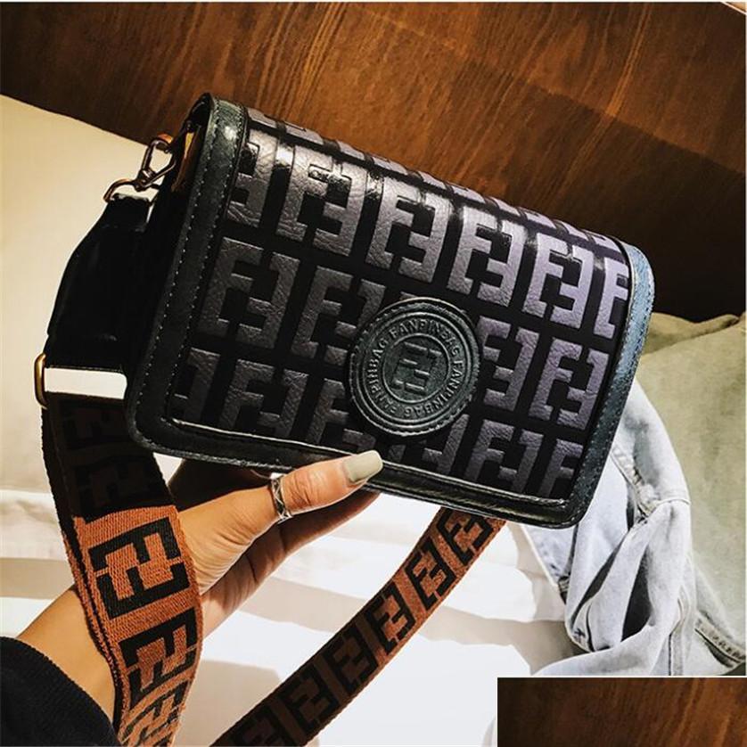Evening Bags Famous Womens Designer Shoder Bags Luxury Monochrome Evening Fashion Leather Bag Black Lady Brand Pattern Purse Handbag Dh1Lt, 04
Evening Bags Famous Womens Designer Shoder Bags Luxury Monochrome Evening Fashion Leather Bag Black Lady Brand Pattern Purse Handbag Dh1Lt, 04