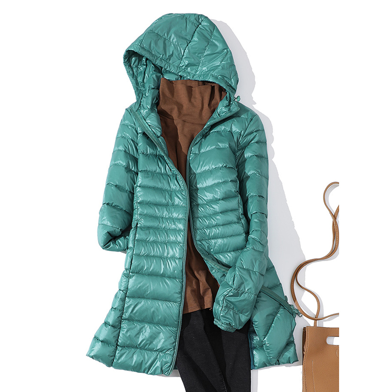 Women's Down Parkas Women Puffer Jackets Ultralight Duck Down Jacket Autumn Winter Portable Hooded Parka Coat Windbreaker Outwear 6XL 7XL 221007