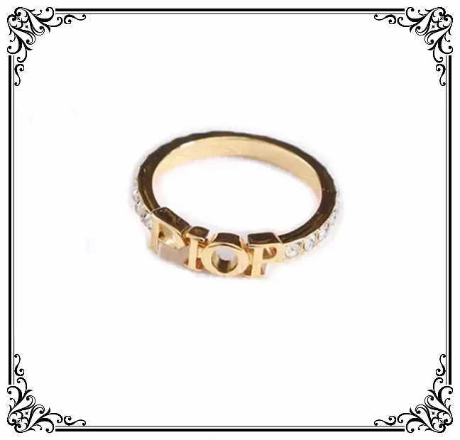 Fashion designer gold letter band rings bague for women lady Party wedding lovers gift engagement jewelry With BOX91
Fashion designer gold letter band rings bague for women lady Party wedding lovers gift engagement jewelry With BOX91