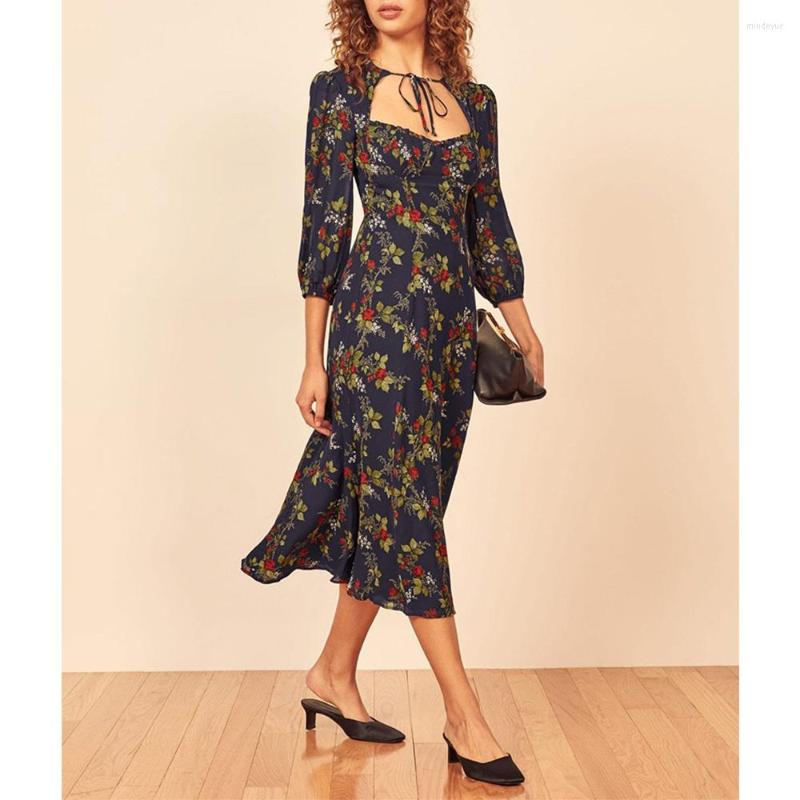 Casual Dresses Spring Autumn Women Clothing 3/4 Sleeve Floral Print Vintage Woman Sweetheart Neck Tie Party Elegant Midi, Navy blue
Casual Dresses Spring Autumn Women Clothing 3/4 Sleeve Floral Print Vintage Woman Sweetheart Neck Tie Party Elegant Midi, Navy blue