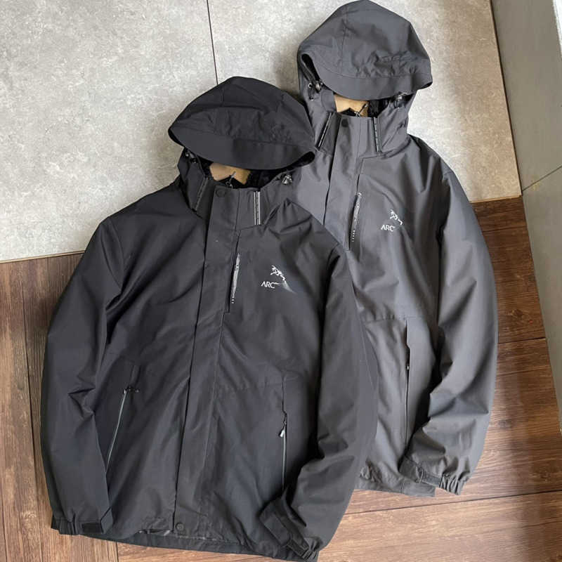 Arc storm jacket designer men's hooded jackets outdoor windproof waterproof four in one liner two in one cardigan zippered women's mountaineering suit, Black
Arc storm jacket designer men's hooded jackets outdoor windproof waterproof four in one liner two in one cardigan zippered women's mountaineering suit, Black