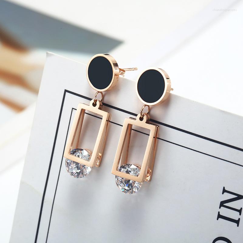 Stud Earrings Ladies Temprament Trangle For Women Rose Gold Stainless Steel Delicate Geometric Dangle Earring Female Accessories
Stud Earrings Ladies Temprament Trangle For Women Rose Gold Stainless Steel Delicate Geometric Dangle Earring Female Accessories