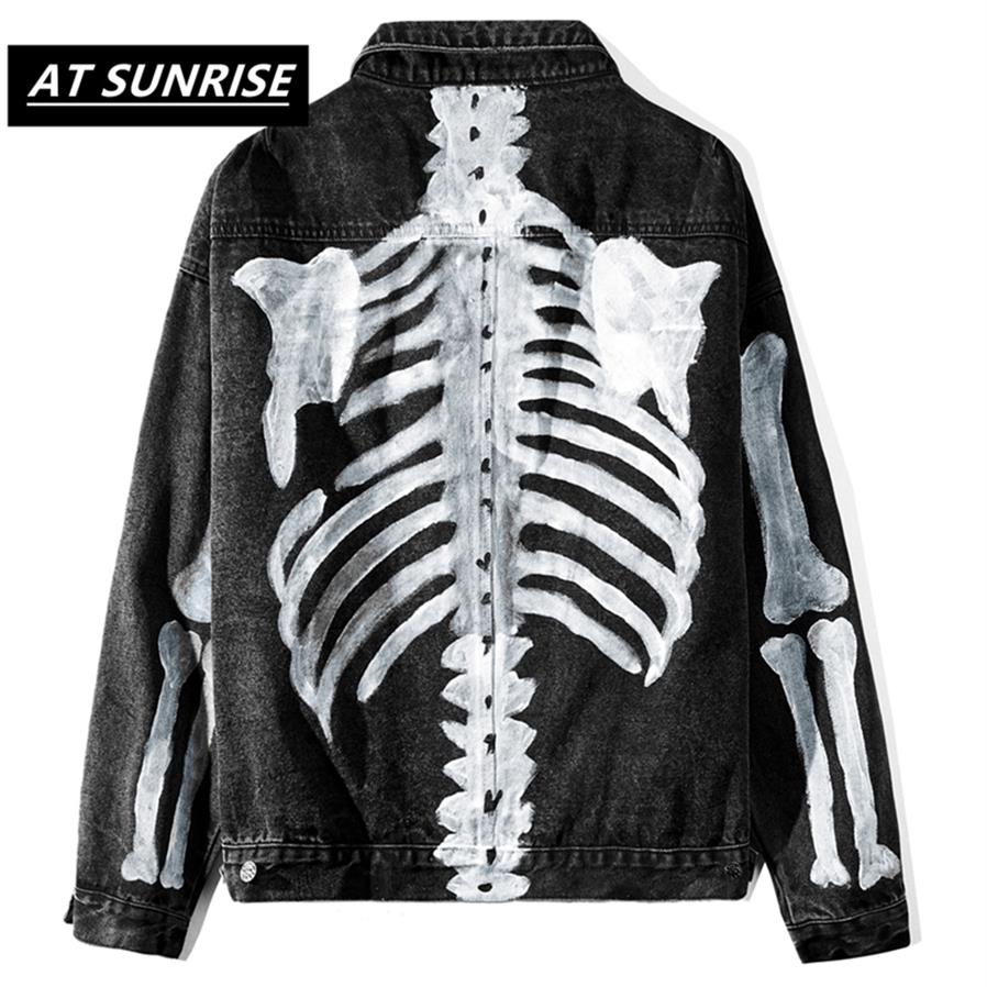 Graffiti Skeleton Bones Print Denim Jacket Streetwear Men Hip Hop Punk Rock Denim Jean Coats Fashioin Casual Jackets 201218274n, Blue
Graffiti Skeleton Bones Print Denim Jacket Streetwear Men Hip Hop Punk Rock Denim Jean Coats Fashioin Casual Jackets 201218274n, Blue