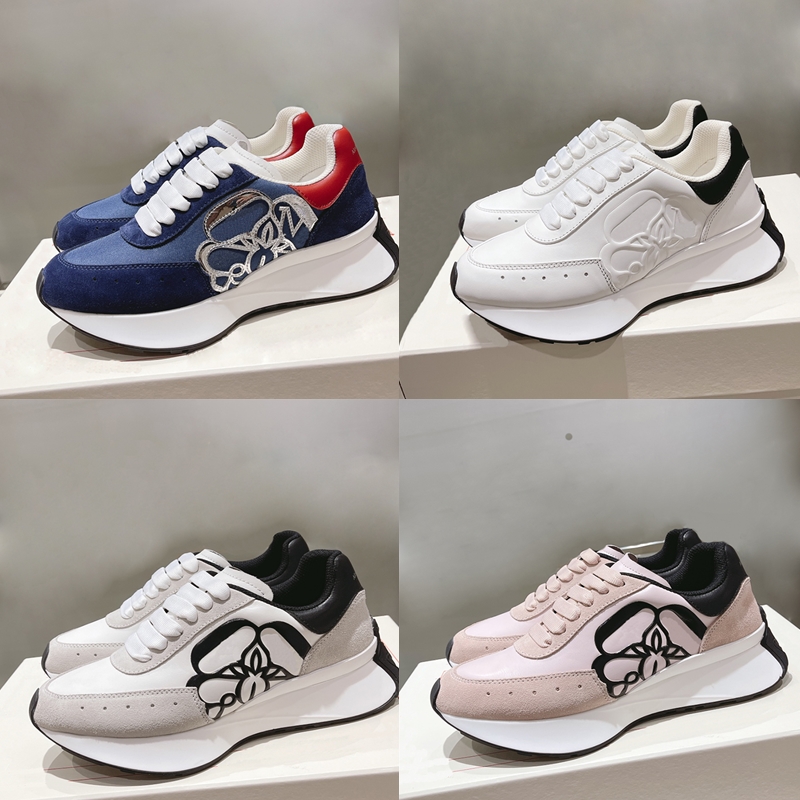 Sports Shoes Monogrammed engraved Sprint Runner sneakers pink Navy blue/red silver 35-44, Cream-coloured
Sports Shoes Monogrammed engraved Sprint Runner sneakers pink Navy blue/red silver 35-44, Cream-coloured