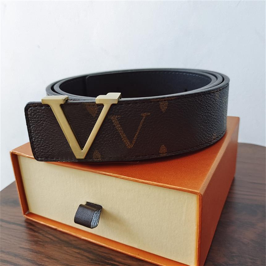 2021 Belts for jeans Luxury Design Women needle buckle Fashion Letters Plaid Print Golden belt imitation party favors with box siz2107
2021 Belts for jeans Luxury Design Women needle buckle Fashion Letters Plaid Print Golden belt imitation party favors with box siz2107