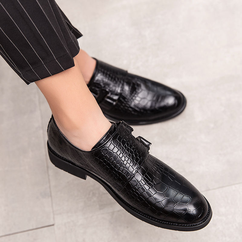 Fish scale Oxford shoes pointed toe horsebit buckle men's simple fashion formal casual shoes large size 38-47, Brown
Fish scale Oxford shoes pointed toe horsebit buckle men's simple fashion formal casual shoes large size 38-47, Brown