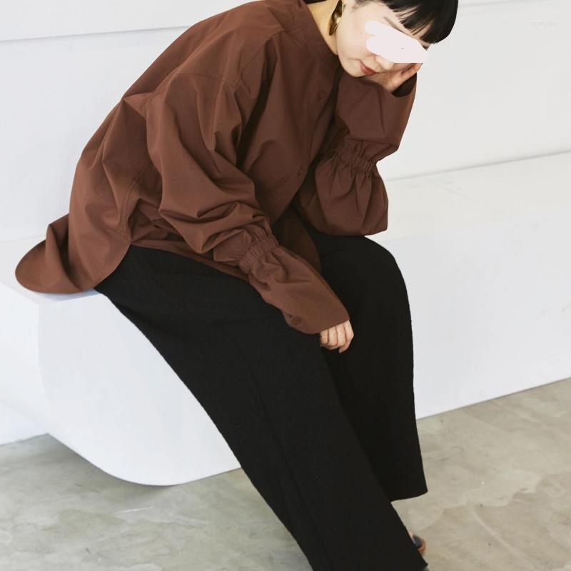 Women' Blouses TERONIKIZO Japan Style Solid Color Blouse Women Turn Down Collar Button Up Shirts Female Temperament All-match Blusas Mujer, White
Women' Blouses TERONIKIZO Japan Style Solid Color Blouse Women Turn Down Collar Button Up Shirts Female Temperament All-match Blusas Mujer, White