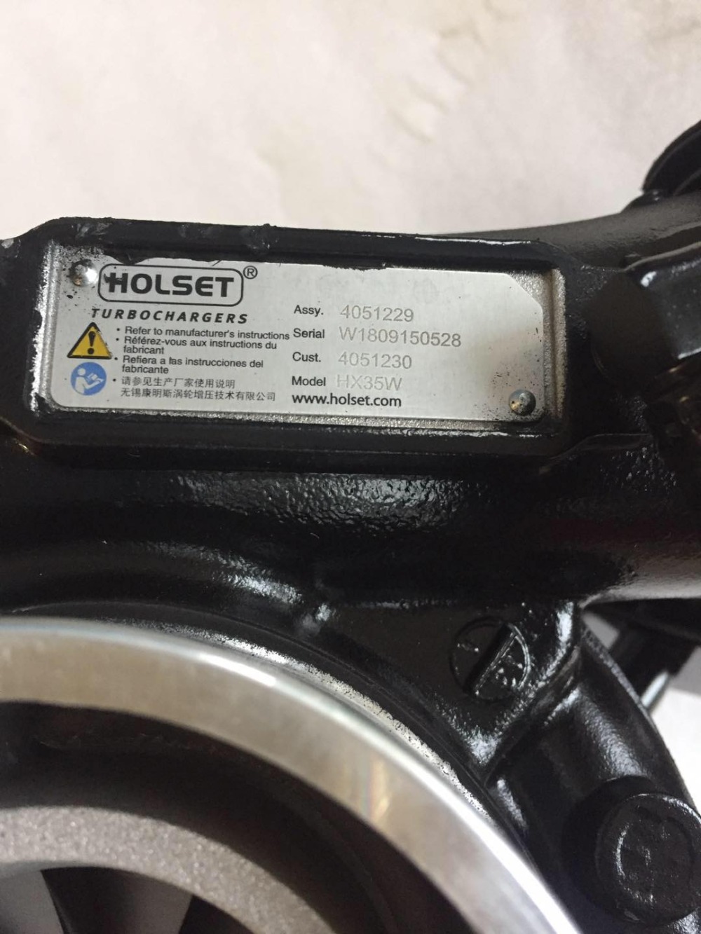 turbocharger for USED GENUINE HOLSET HX35W 4051229 4051230 4051335 4044649 CUMMINS B235 B170 5.9L 173KW 125KW Turboch