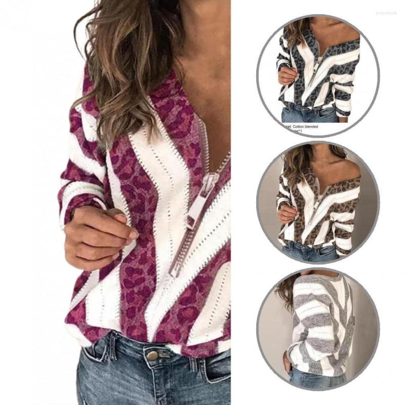 Women's Sweaters Skin-friendly Classic Loose Fit V-Neck Women Knitwear Soft Knitted Sweater Thicken For Outdoor, Blue
Women's Sweaters Skin-friendly Classic Loose Fit V-Neck Women Knitwear Soft Knitted Sweater Thicken For Outdoor, Blue