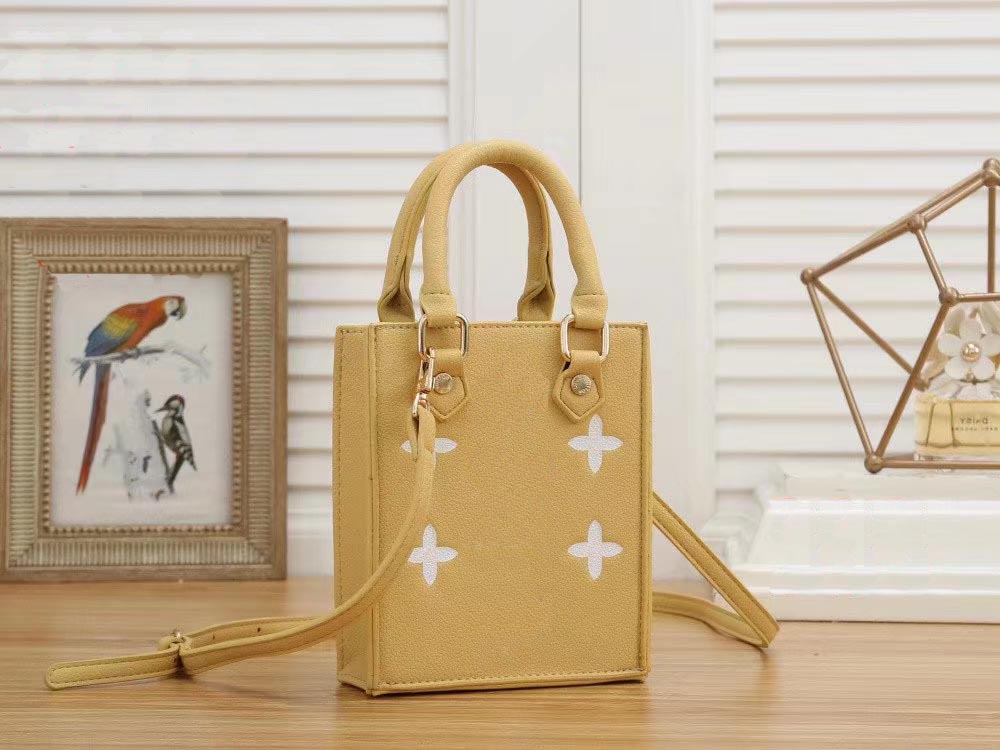 Fashion new women's mini Tote leather shoulder back crossbody handbag purse purse messenger shoulder bag, Dust bag
Fashion new women's mini Tote leather shoulder back crossbody handbag purse purse messenger shoulder bag, Dust bag