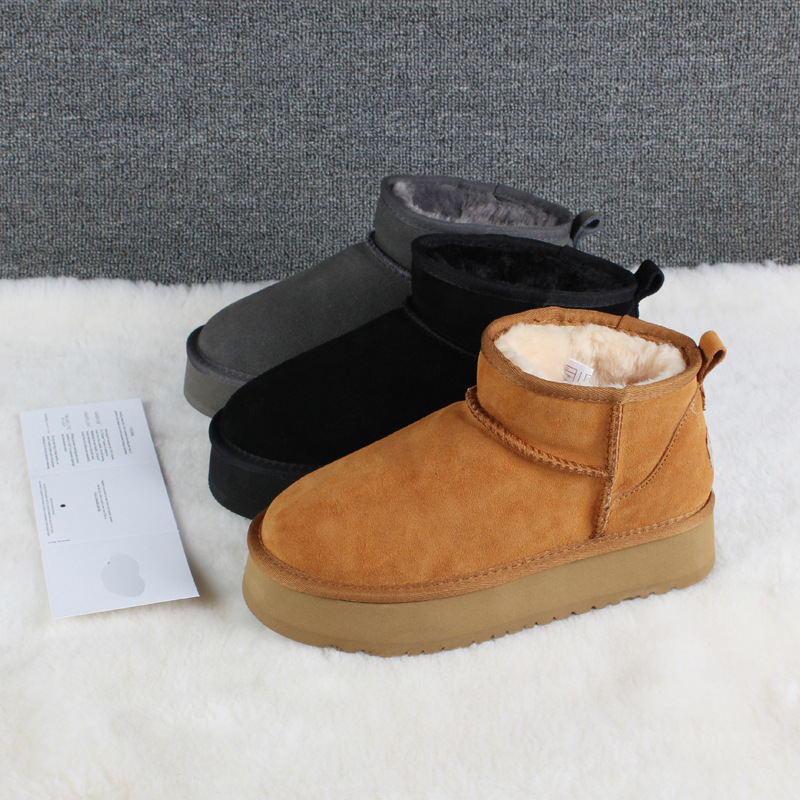 Snow Boot Ultra Mini Platform Winter Boots Woman Man Warm Fur Designer Bottes Australia Luxurious Shoes Chestnut Grey Black EU43, 5#
Snow Boot Ultra Mini Platform Winter Boots Woman Man Warm Fur Designer Bottes Australia Luxurious Shoes Chestnut Grey Black EU43, 5#