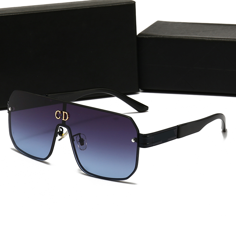 2022 Luxury brand Oversized frame Sunglasses Gradient lens Fashion Classic design square For Men Women sun glasses uv400 10460
2022 Luxury brand Oversized frame Sunglasses Gradient lens Fashion Classic design square For Men Women sun glasses uv400 10460