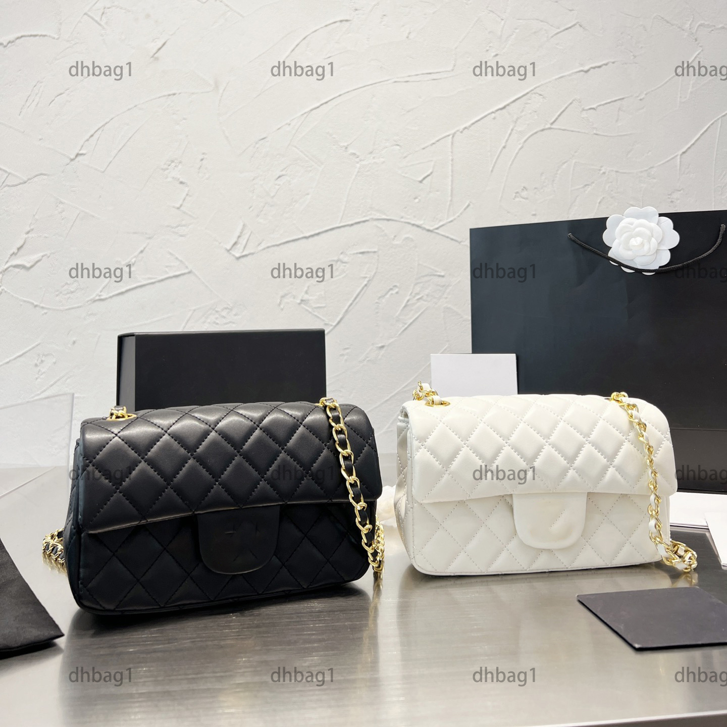 Wemens Designer Flap Handbage Rhomboid Chain Genuine Leather Sheepskin Metal Chain Cosmetic Coin Purse Luxuly Casual Shoulder Cross-Body Bag 20CM, Black
Wemens Designer Flap Handbage Rhomboid Chain Genuine Leather Sheepskin Metal Chain Cosmetic Coin Purse Luxuly Casual Shoulder Cross-Body Bag 20CM, Black