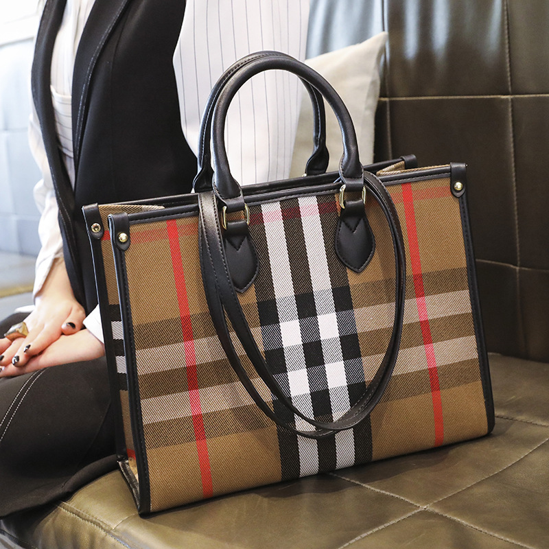 Women's Bag Tote Lattice Large Capacity Handbag One Shoulder Portable Shopping Bags, Black
Women's Bag Tote Lattice Large Capacity Handbag One Shoulder Portable Shopping Bags, Black