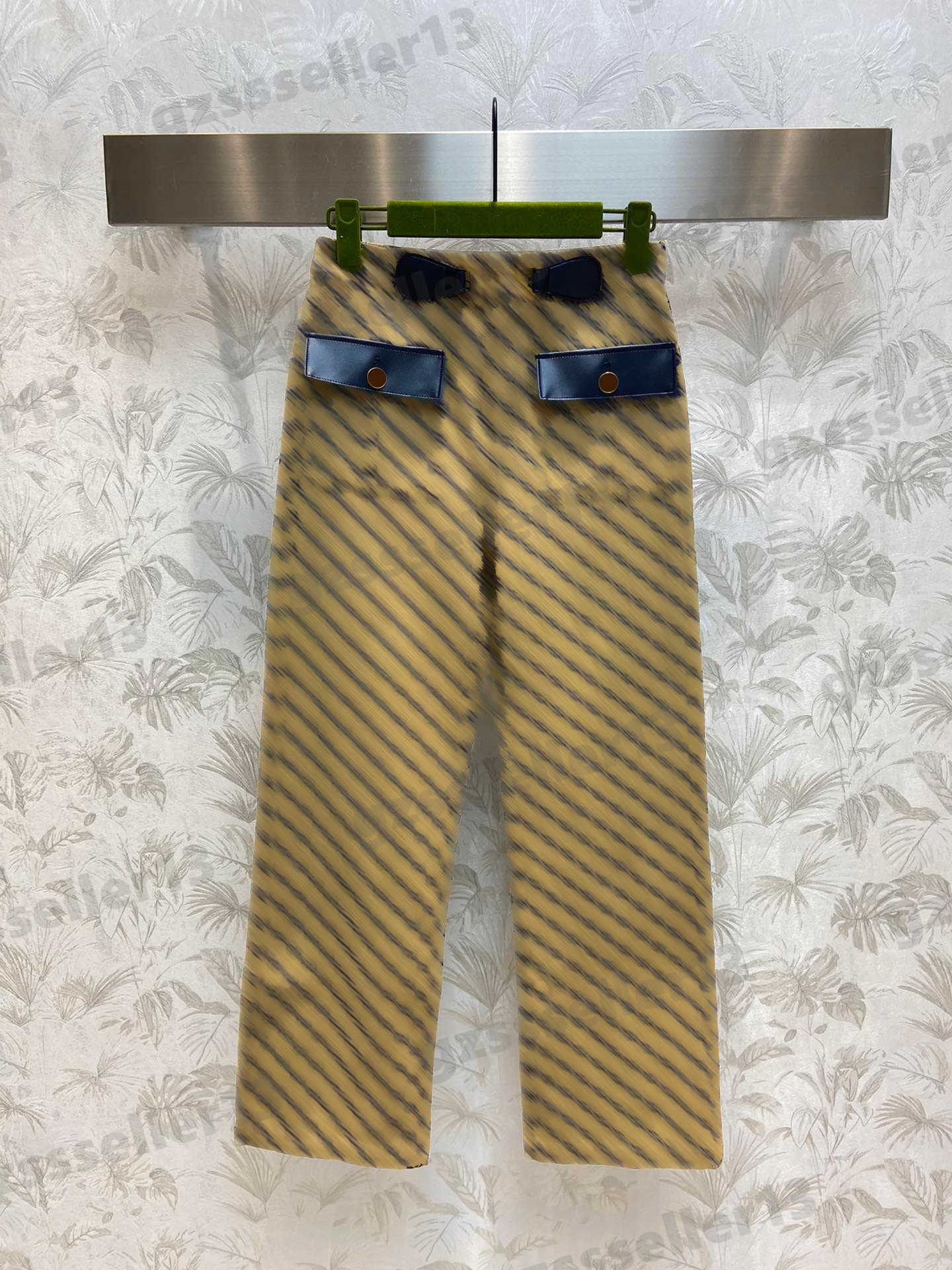 Luxury Women Pants Leather Classic Letters Jacquard Casual Pants Retro Patchwork Pocket Design High Waist Straight Trousers Designer Women Clothing, Extra shipping 
Luxury Women Pants Leather Classic Letters Jacquard Casual Pants Retro Patchwork Pocket Design High Waist Straight Trousers Designer Women Clothing, Extra shipping