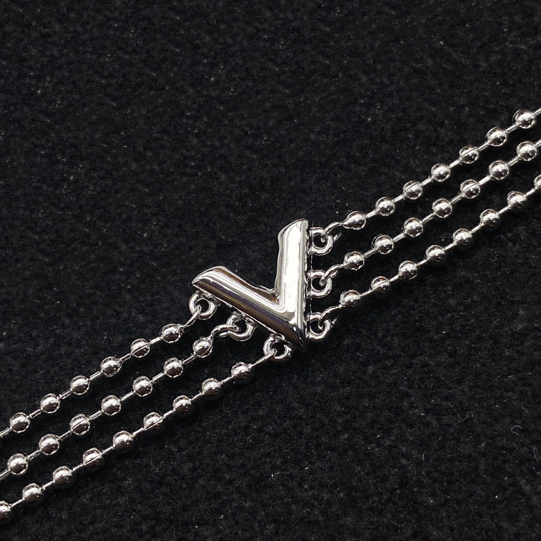 2022 Pendant Necklaces Letter bangle luxury necklace jewelry designer cjewelers cuban link tennis bracelets anniversary 14K Gold Plated jewellery Pendants
2022 Pendant Necklaces Letter bangle luxury necklace jewelry designer cjewelers cuban link tennis bracelets anniversary 14K Gold Plated jewellery Pendants