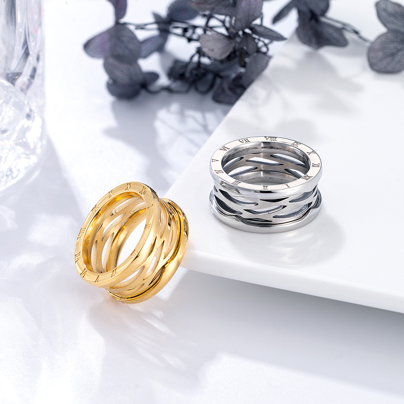 Not Fading Classic Style Lover Hollow Ring Stainless Steel Women Jewelry Wholesale