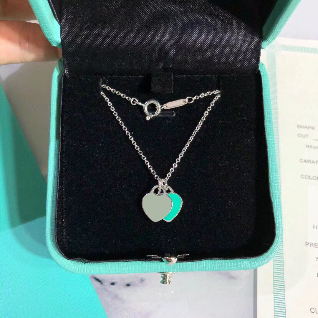 Love Designers Necklace Womens Pendant Necklaces Fashion Simple Jewelry Versatile Chain style good nice
Love Designers Necklace Womens Pendant Necklaces Fashion Simple Jewelry Versatile Chain style good nice