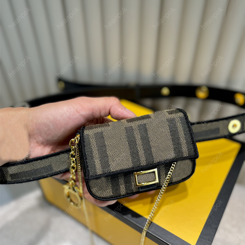 Mens Waist Bags Fanny Packs Designer Chain Belts Fashion Designers Belt Bag Smooth Gold Buckle Waist Waistband For Women Canvas Waistbands, Yellow
Mens Waist Bags Fanny Packs Designer Chain Belts Fashion Designers Belt Bag Smooth Gold Buckle Waist Waistband For Women Canvas Waistbands, Yellow