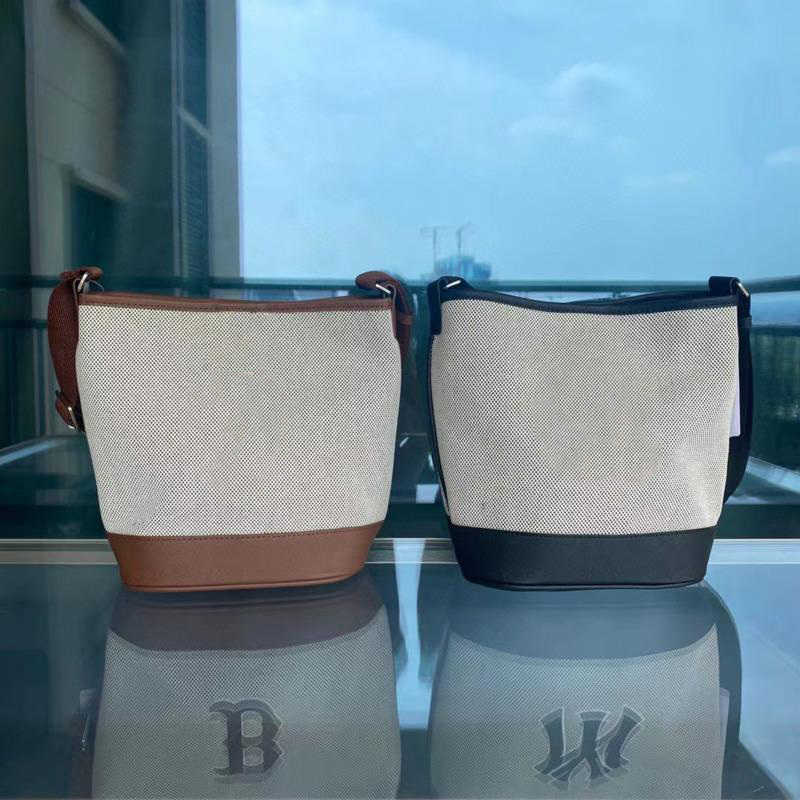 M Designer bags Canvas Handbag Classic Embroidered Satchel Stylish Sports New York One Shoulder Bag Large Capacity Tote bucket bag, Bucket black
M Designer bags Canvas Handbag Classic Embroidered Satchel Stylish Sports New York One Shoulder Bag Large Capacity Tote bucket bag, Bucket black