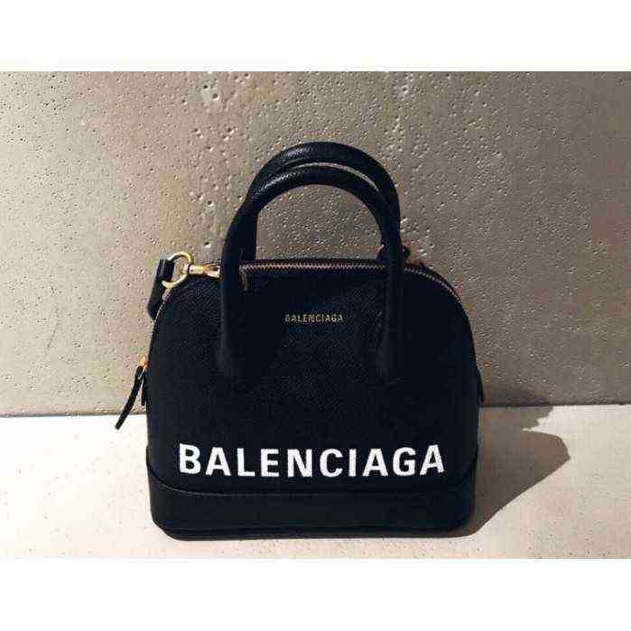 Designer Bags Original Quality Bale'ciga's Cowhide Leather Luxury Handbags Authentic Ville XXS black Leather Hand Shoulder Texture luxury style fashion, Ivory
Designer Bags Original Quality Bale'ciga's Cowhide Leather Luxury Handbags Authentic Ville XXS black Leather Hand Shoulder Texture luxury style fashion, Ivory