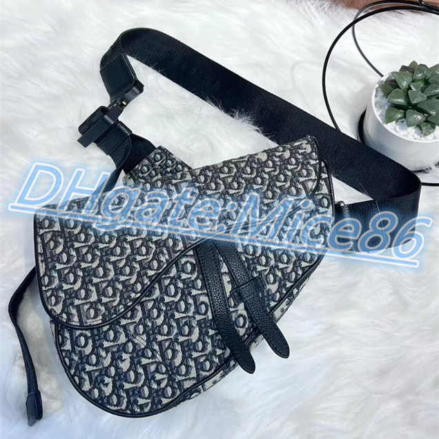 Classic Womens mens saddles chest bag Designer Luxury embroidery envelope Handbags travel hobo totes fashion Purse wallets crossBody clutch Shoulder Leather Bags, Box
Classic Womens mens saddles chest bag Designer Luxury embroidery envelope Handbags travel hobo totes fashion Purse wallets crossBody clutch Shoulder Leather Bags, Box