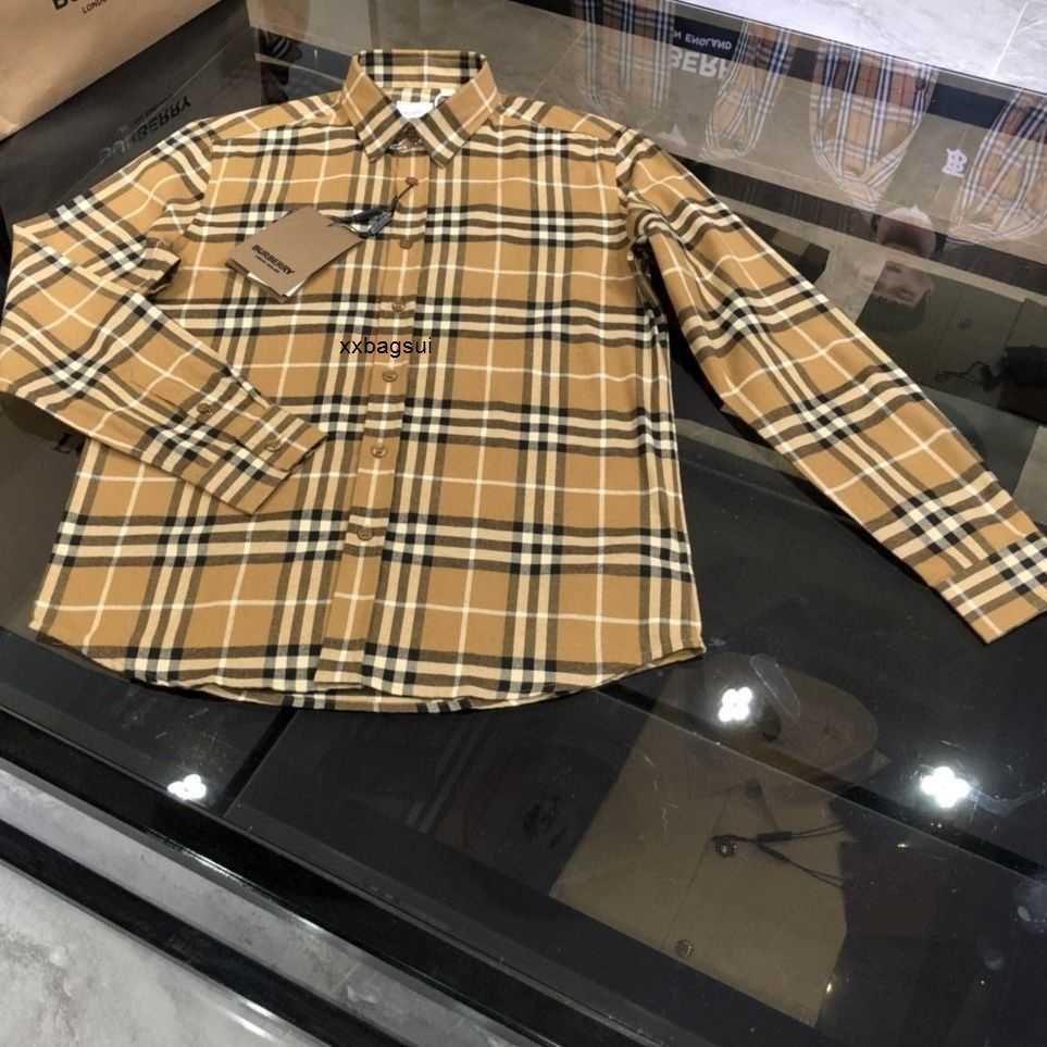 burbrerys mens shirts Shopkeeper' new style B men' long sleeve pure cotton flannel thick high-end wearing trend, 8801
burbrerys mens shirts Shopkeeper' new style B men' long sleeve pure cotton flannel thick high-end wearing trend, 8801