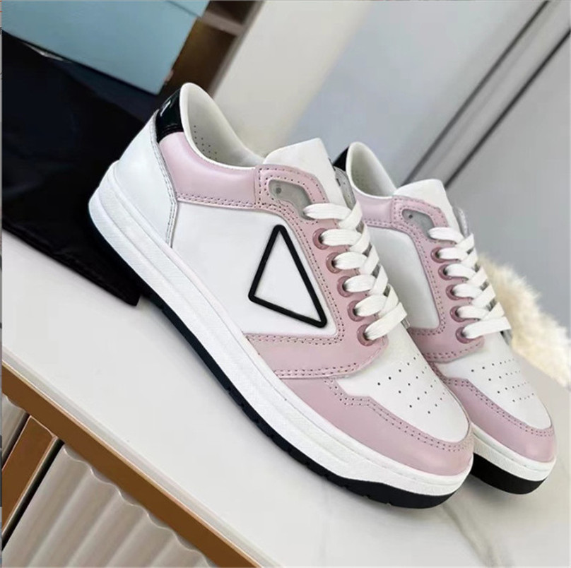 Luxury Designer Women Sneakers Shoes Downtown Mesh Sole Metal Triangle Casual Technical Fabrics Lightweight District Trainer EU35-40, White
Luxury Designer Women Sneakers Shoes Downtown Mesh Sole Metal Triangle Casual Technical Fabrics Lightweight District Trainer EU35-40, White