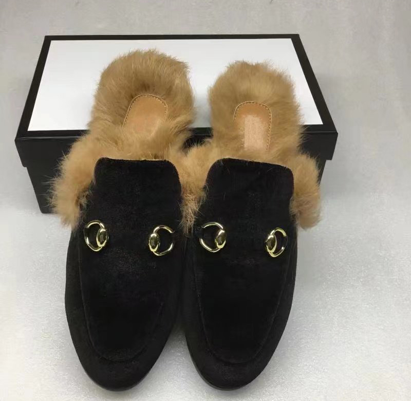 Women's autumn and winter slippers Casual flat thermal sandals Famous designer slippers, 2#
Women's autumn and winter slippers Casual flat thermal sandals Famous designer slippers, 2#