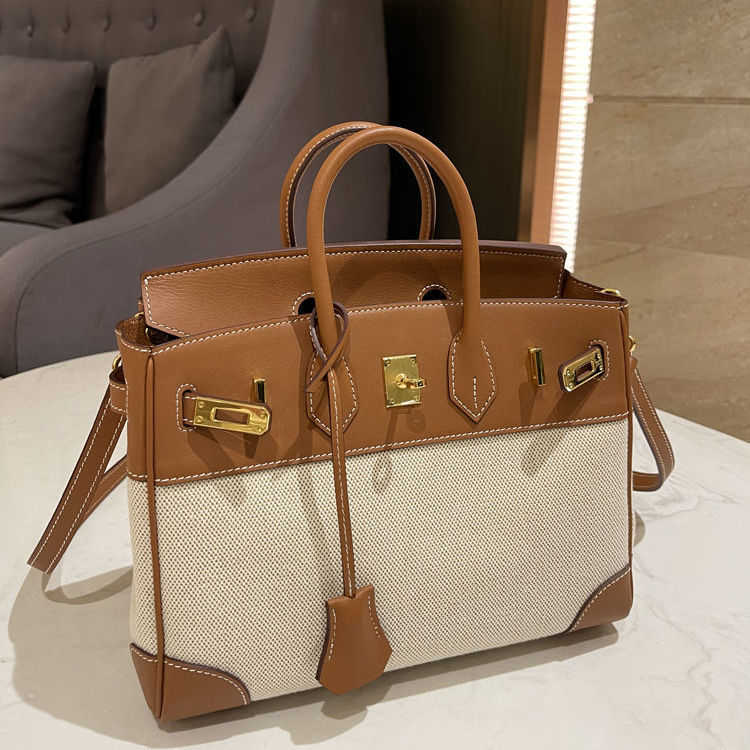 Designer Bags Luxury Brand Hermee Litchi Pattern 25 30cm Synchronous Original Himalayan Birkinbags Grained Leather Bag Gold Buckle Calfskin 9KV0, Brown 25 size
Designer Bags Luxury Brand Hermee Litchi Pattern 25 30cm Synchronous Original Himalayan Birkinbags Grained Leather Bag Gold Buckle Calfskin 9KV0, Brown 25 size