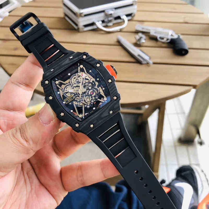 Watch designer Luxury Mens Mechanical Richa Milles Automatic Atmospheric Hollow Carbon Fiber Large Dial Fashion Characteristics PersoQCOT ARF8, Black
Watch designer Luxury Mens Mechanical Richa Milles Automatic Atmospheric Hollow Carbon Fiber Large Dial Fashion Characteristics PersoQCOT ARF8, Black