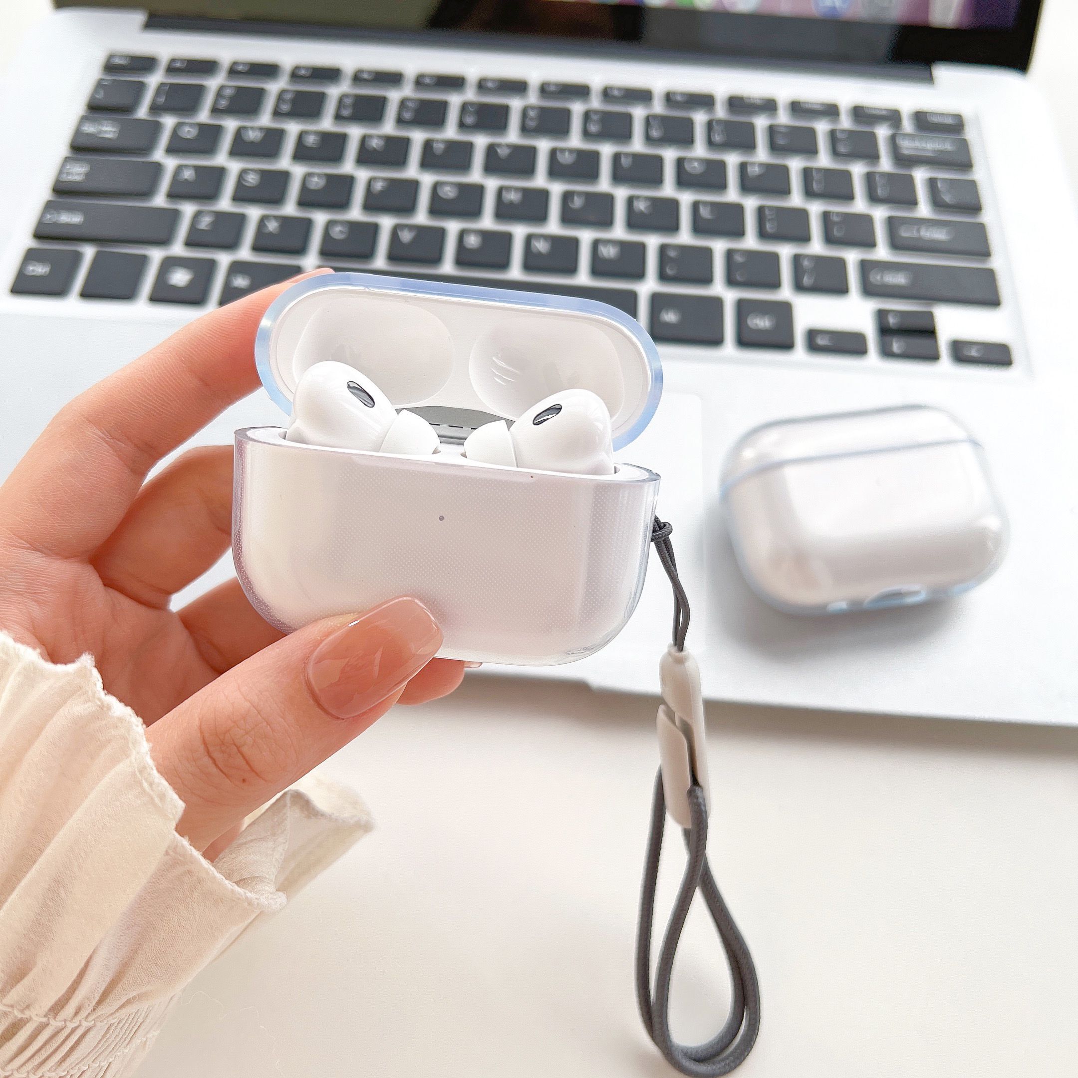 Apple Earphones Accessories Headphone Cover Solid Silicone Protective Wireless Earphones With Retail Box For Airpods Pro 2 3 2Nd 3Rd, White
Apple Earphones Accessories Headphone Cover Solid Silicone Protective Wireless Earphones With Retail Box For Airpods Pro 2 3 2Nd 3Rd, White