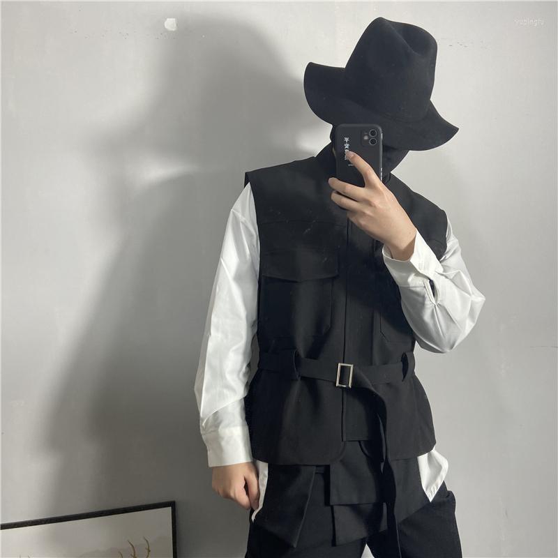 Men' Vests Men' Loose Multi Pocket Work Suit Vest Small Coat 2022 Spring Waist Zipper Korean Fashion Sleeveless Top, Black
Men' Vests Men' Loose Multi Pocket Work Suit Vest Small Coat 2022 Spring Waist Zipper Korean Fashion Sleeveless Top, Black