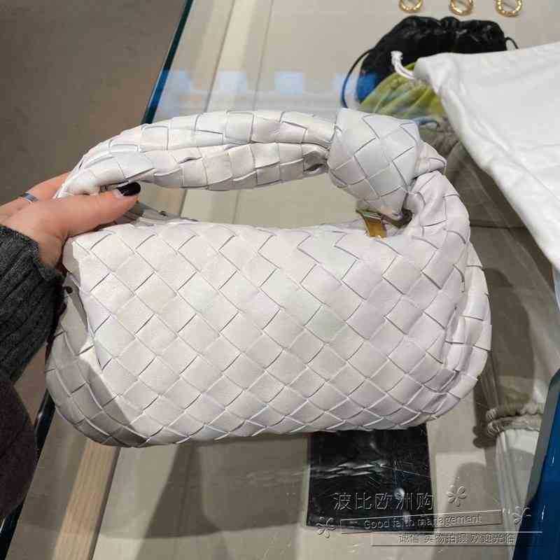 Designer Luxury Womens Bags Bottegas Handbag Fashion Shoulder nylon Venetas Large Capacity The Tote Bag leather crossbody 7A High Quality Versatile Wallet LP0N, Figure 7
Designer Luxury Womens Bags Bottegas Handbag Fashion Shoulder nylon Venetas Large Capacity The Tote Bag leather crossbody 7A High Quality Versatile Wallet LP0N, Figure 7