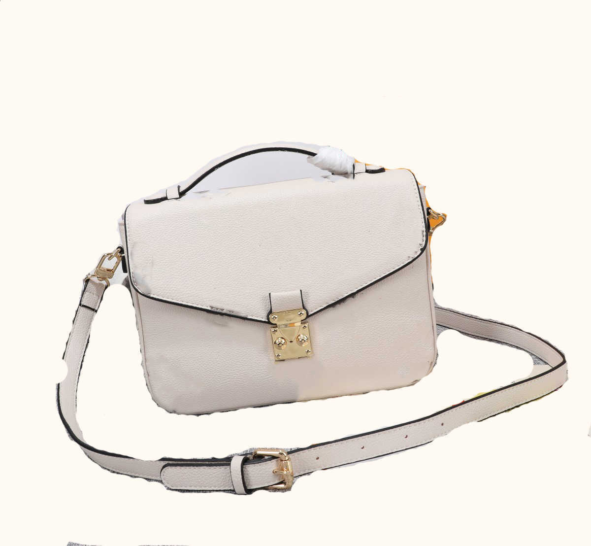 Highh Qualityy Fashion Luxurys Shoulder Bag Onthego Medium Tote Women Designers Handbags by the Pool Monograms Embossing Messenger Designer19e5, Blue
Highh Qualityy Fashion Luxurys Shoulder Bag Onthego Medium Tote Women Designers Handbags by the Pool Monograms Embossing Messenger Designer19e5, Blue