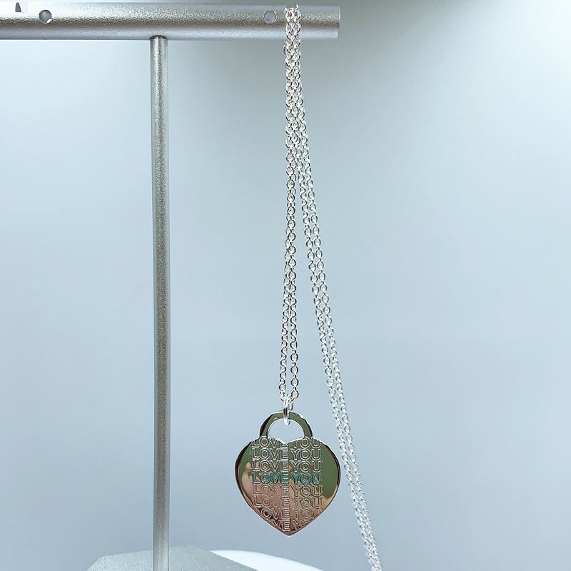 NEW 100% 925 Sterling Silver Necklace T Pendant Heart Chain Rose Gold 18k Luxurious For Women couple Love Designer jewelry Valentine's gift for girlfriend Original box
NEW 100% 925 Sterling Silver Necklace T Pendant Heart Chain Rose Gold 18k Luxurious For Women couple Love Designer jewelry Valentine's gift for girlfriend Original box