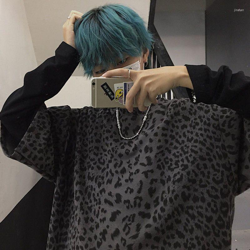 Men' T Shirts Leopard Printed T-shirt Men Long-sleeved Fake Two-piece Oversized T-shirts Autumn Hip-hop Bf Style Loose Couple Topstrend, Khaki
Men' T Shirts Leopard Printed T-shirt Men Long-sleeved Fake Two-piece Oversized T-shirts Autumn Hip-hop Bf Style Loose Couple Topstrend, Khaki