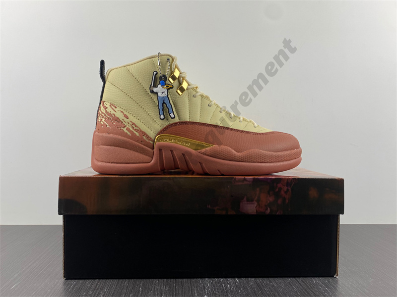 2022 12S Eastside Golf Basketball Shoes Hyper Royal Playoffs Royalty Utility Dark Twist Concord Jumpman Real Carbon Fiber Mens Trainers Sports Sneakers DV1758-108, Shoes box
2022 12S Eastside Golf Basketball Shoes Hyper Royal Playoffs Royalty Utility Dark Twist Concord Jumpman Real Carbon Fiber Mens Trainers Sports Sneakers DV1758-108, Shoes box