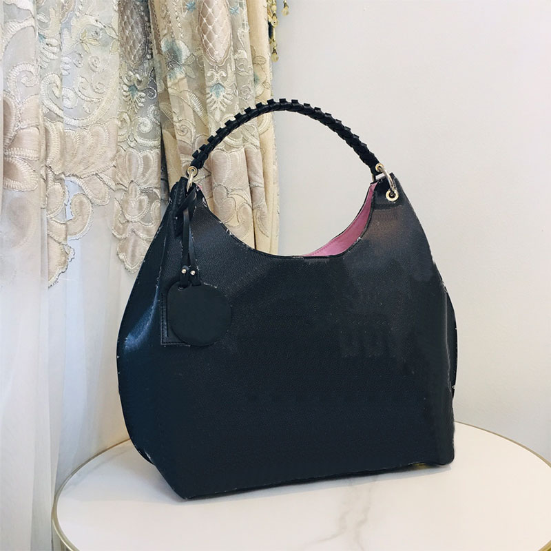 Tote Beach Bag Axillary Shoulder Bag Women Handbags Purse Carved Perforated Cowhide Woven Handle Fashion Letter Print Hasp Large Capacity Pocket With Coin Wallets, Black
Tote Beach Bag Axillary Shoulder Bag Women Handbags Purse Carved Perforated Cowhide Woven Handle Fashion Letter Print Hasp Large Capacity Pocket With Coin Wallets, Black