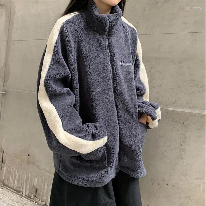 Women' Fur Autumn Winter Faux Lambswool Letter Embroidery Casual Coat Women 2022 Stand Neck Warm Jacket Big Pockets Female Overcoat, Gray
Women' Fur Autumn Winter Faux Lambswool Letter Embroidery Casual Coat Women 2022 Stand Neck Warm Jacket Big Pockets Female Overcoat, Gray