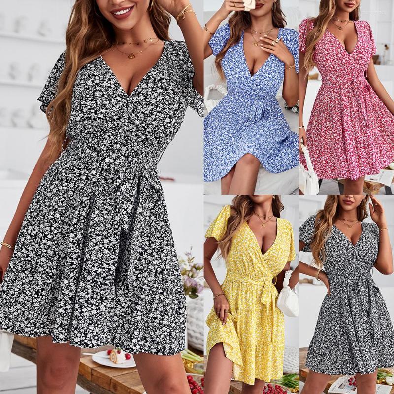 Casual Dresses Chest-Wrapped Dress 2022 Summer Floral Elegant Large Swing Skirt For Women, 004
Casual Dresses Chest-Wrapped Dress 2022 Summer Floral Elegant Large Swing Skirt For Women, 004