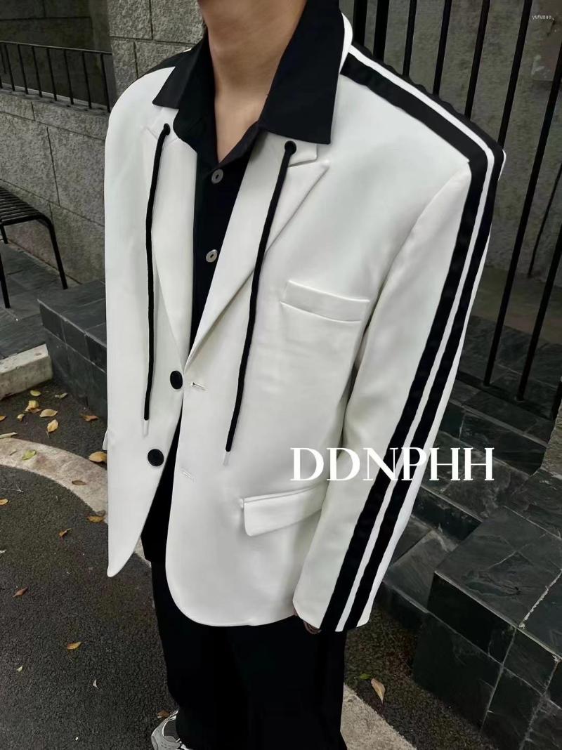 Men's Suits Vb691 Fashion Men's Coats & Jackets 2022 Runway Luxury European Design Party Style Clothing, Black
Men's Suits Vb691 Fashion Men's Coats & Jackets 2022 Runway Luxury European Design Party Style Clothing, Black