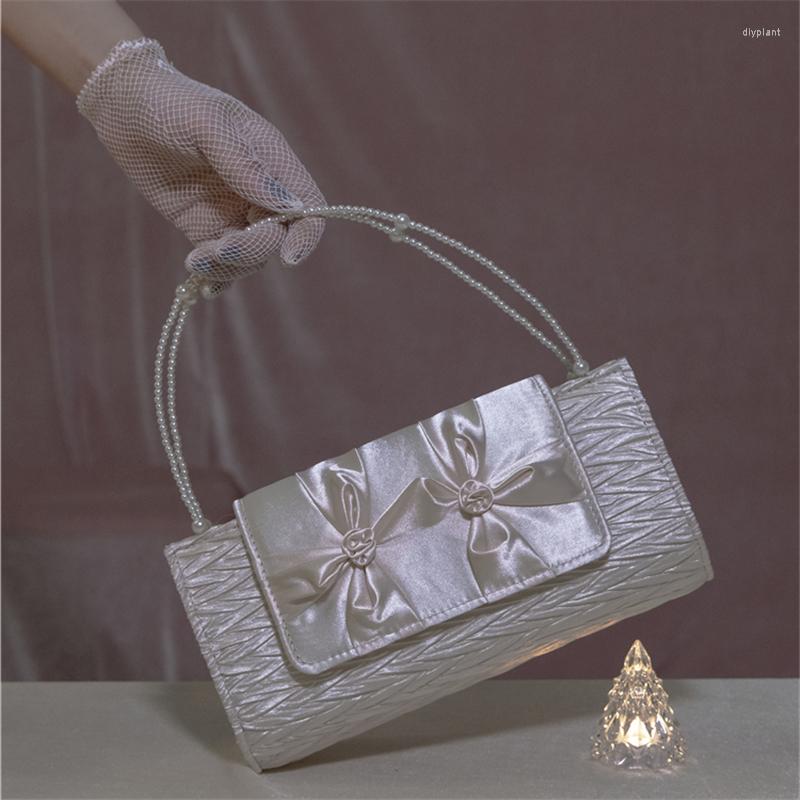 Evening Bags Women Totes Pearl Shoulder Luxury Crystal Apricot Flap Handbag Fashion Small Wedding Purse 2022 Lady Gift
Evening Bags Women Totes Pearl Shoulder Luxury Crystal Apricot Flap Handbag Fashion Small Wedding Purse 2022 Lady Gift